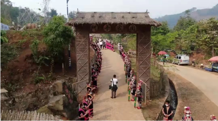 中旅揮灑旅游扶貧筆墨，畫出孟連魅力新顏